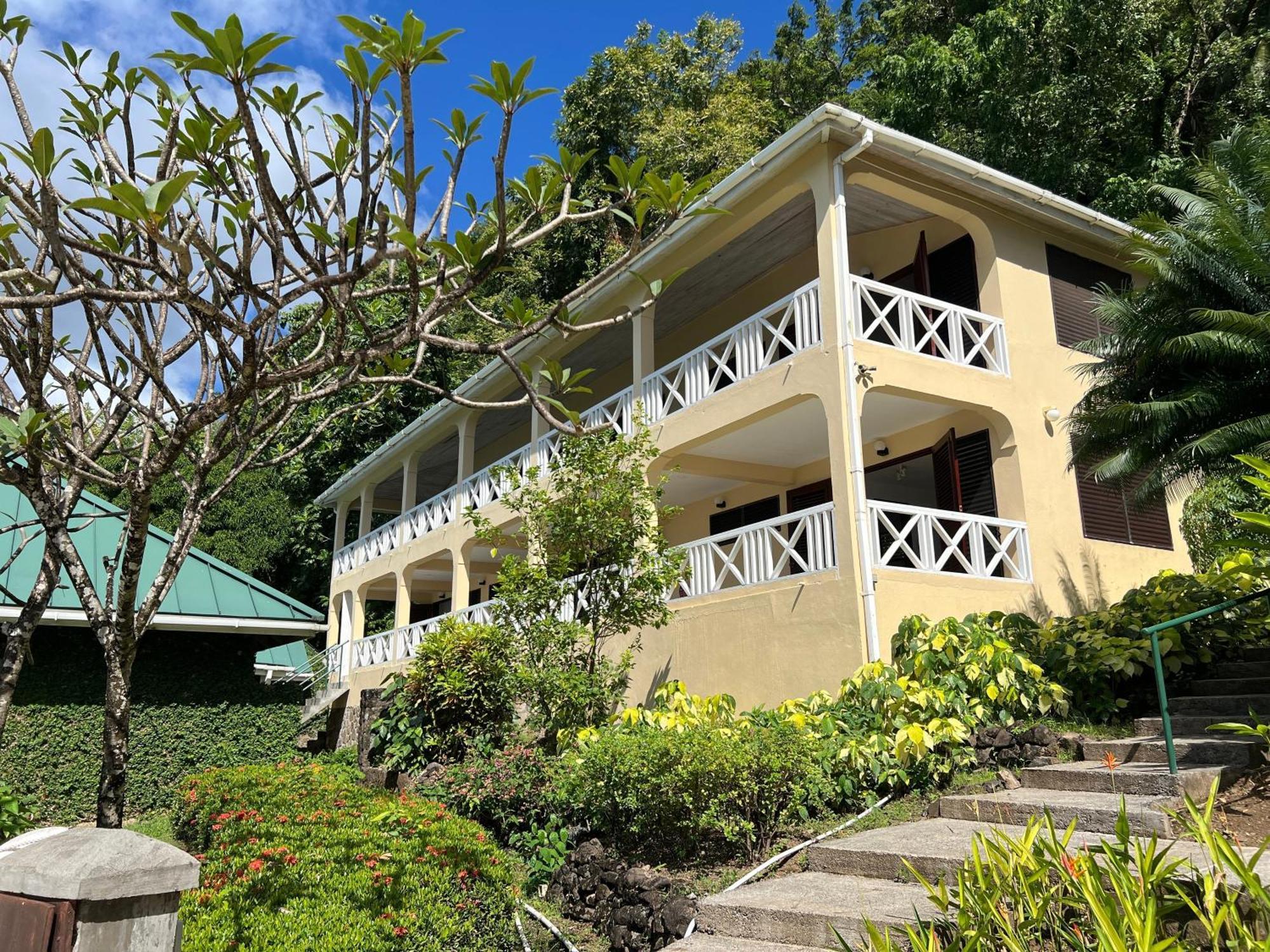 Authentic St, Lucian Experience At Prestigious 2-Bed Villa - Colibri Cottage Villa Soufriere Bagian luar foto