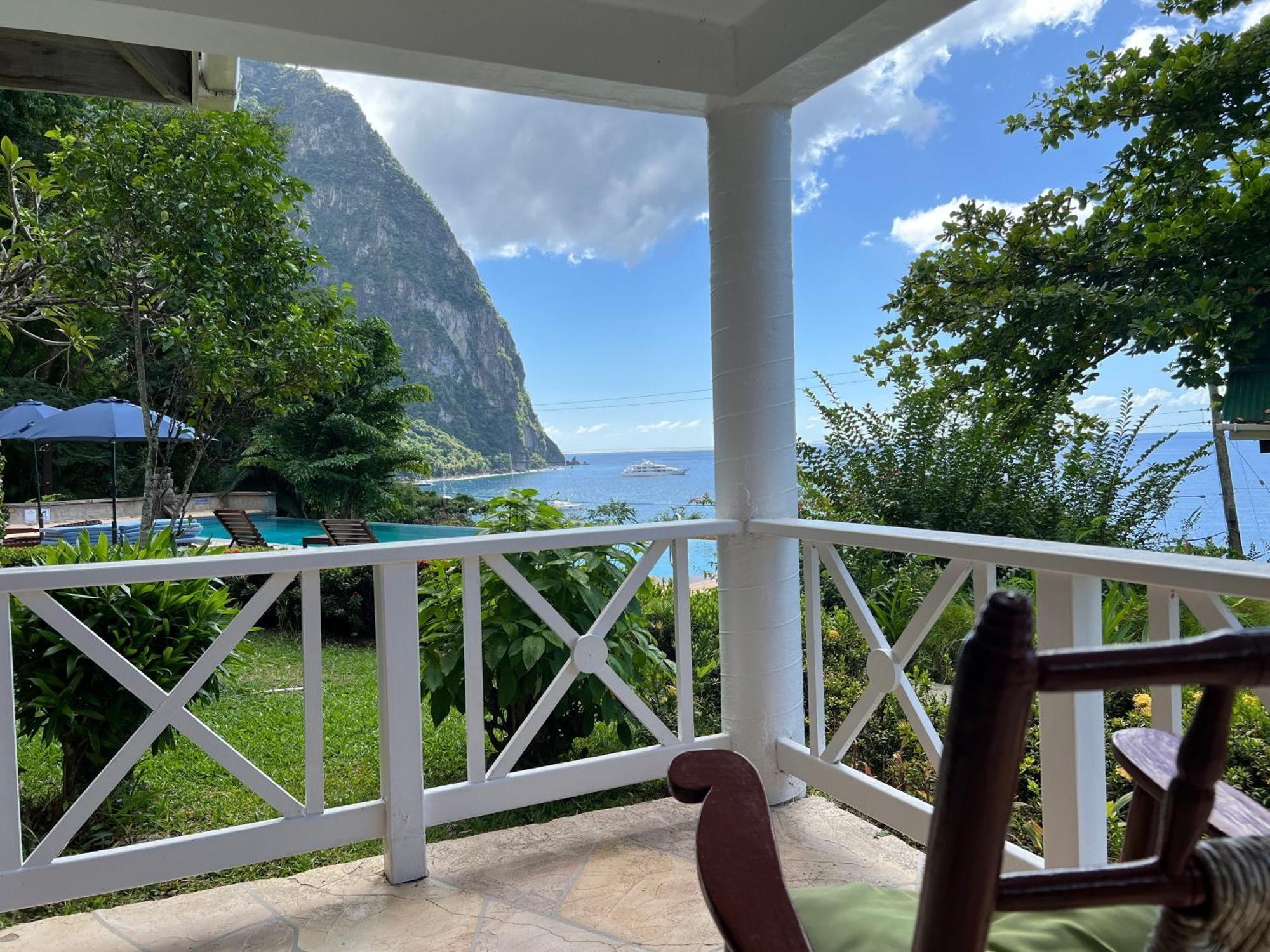 Authentic St, Lucian Experience At Prestigious 2-Bed Villa - Colibri Cottage Villa Soufriere Bagian luar foto